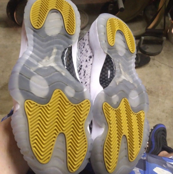 Snakeskin Jordan 11 white - Picture 2 of 5